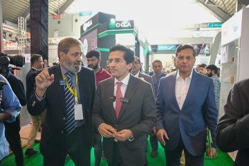 Minister Visit at Stalls