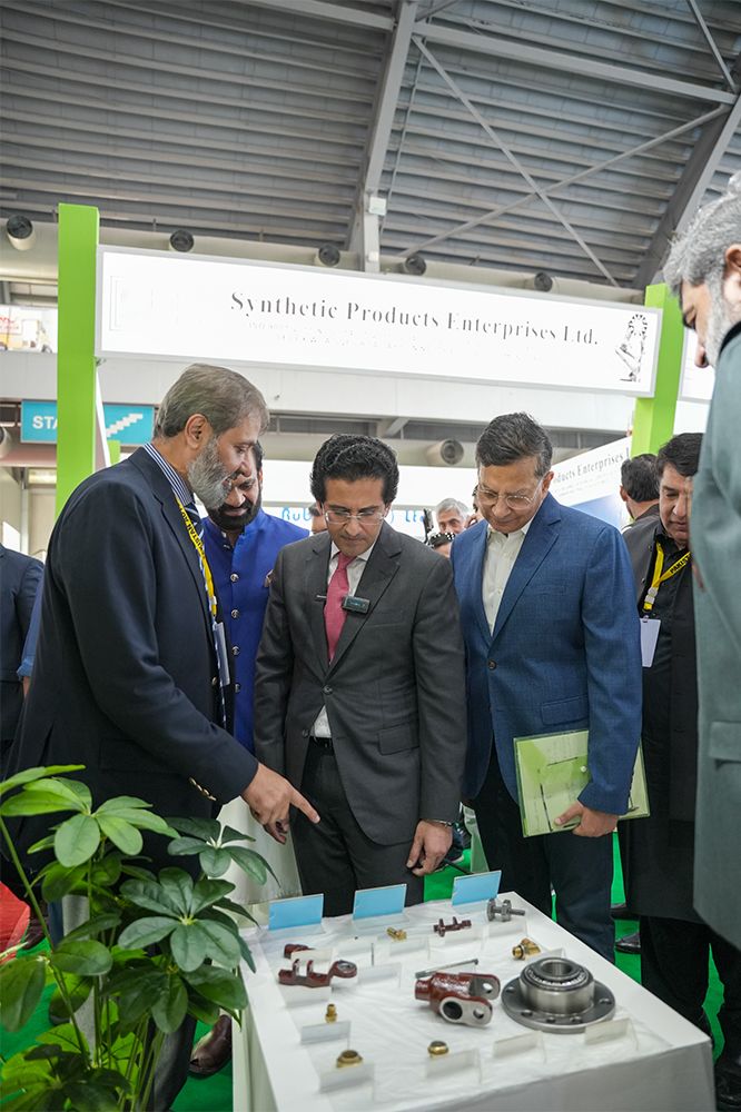 Minister Visit at Stalls
